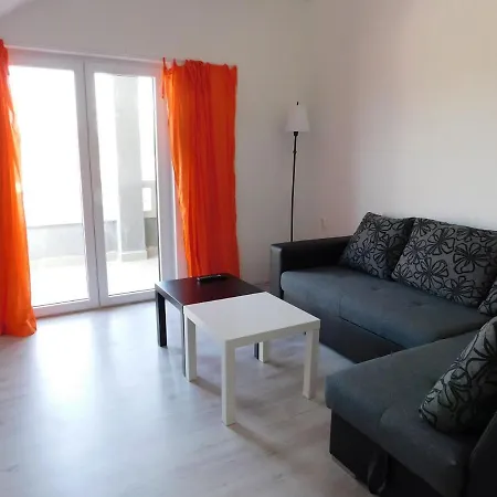 Renata - Bijeli Povlja (Brac)