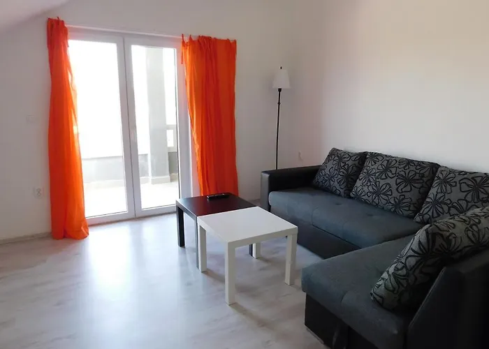 Renata - Bijeli Povlja (Brac)